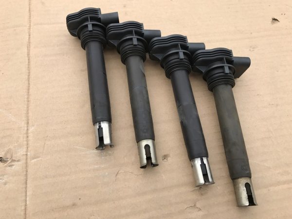 Bobina inductie VW Passat CC 06H905115A - Dezmembrari Auto