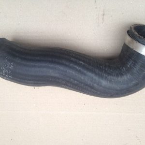 Furtun intercooler VW Touran 2012 1.6 tdi CAY 1K0145832AC 1K0 145 832 AC - Dezmembrari Auto