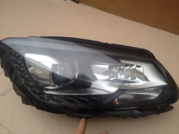 Far dreapta xenon / led VW Touran 2012 1T1941752E 1T1 941 752 E - Dezmembrari Auto - imagine 7