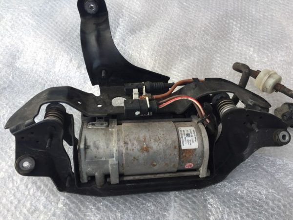 4G0616005C 4G0 616 005 C compresor suspensie aer Audi A6 4G C7 - Dezmembrari Auto
