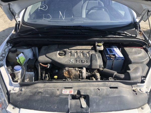 Dezmembrari Peugeot 307 2 usi 1.4 hdi 8HZ din 2005 - Dezmembrari Auto - imagine 3