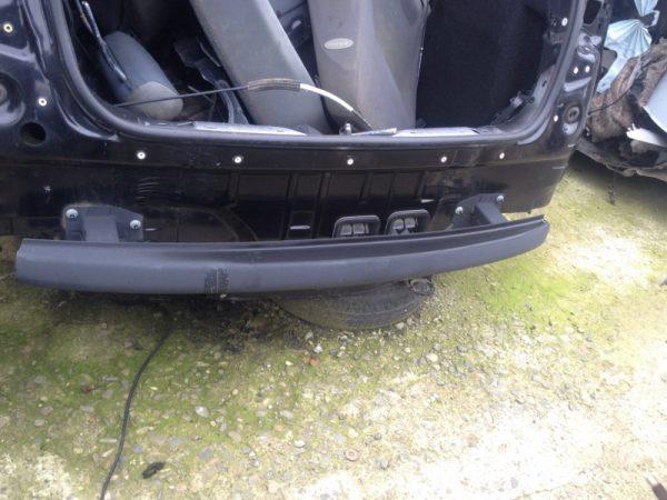 Armatura bara spate Seat Ibiza 2010 - Dezmembrari Auto