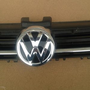 Grila fata cu emblema VW Golf 7 - Dezmembrari Auto