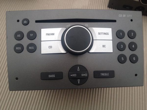 CD 30 mp3 Opel Astra H Zafira B cod 13154304 - Dezmembrari Auto - imagine 2