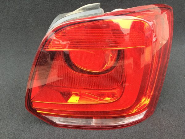 Stop dreapta VW Polo 6R0945112B 6R0 945 112 B - Dezmembrari Auto