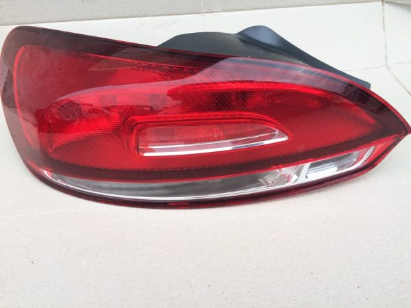 Stop stanga VW Scirocco 1K8945095M 1K8 945 095 M - Dezmembrari Auto