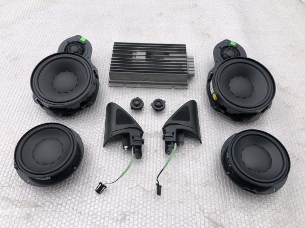 Sistem Dynaudio VW Passat CC din 2013 3C8035456C 3C8 035 456 C - Dezmembrari Auto
