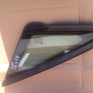 Geam fix stanga fata Opel Astra J 2010 - Dezmembrari Auto