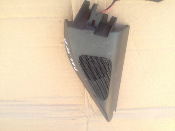 Tweeter VW Passat B6 3C0035411 3C0 035 411 - Dezmembrari Auto