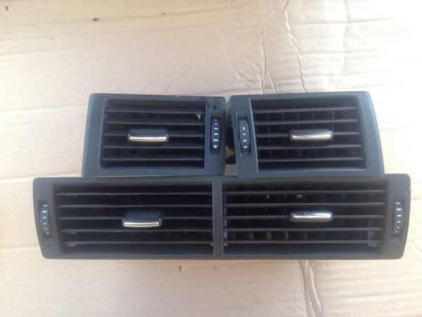 Grile ventilatie Audi A4 B7 2006 - Dezmembrari Auto