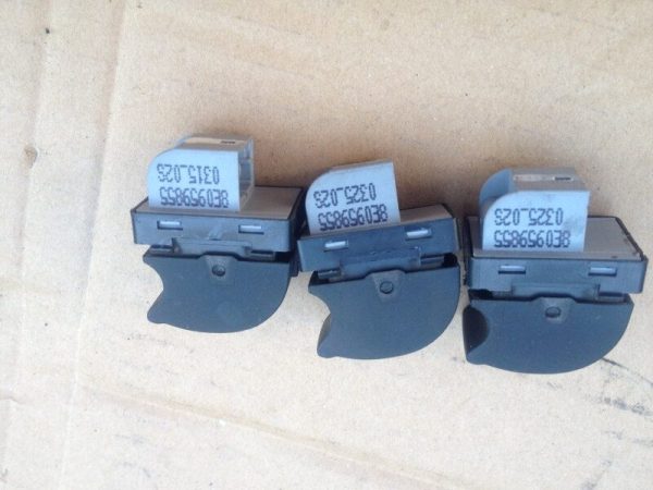 Butoane buton geam electric Audi A4 B7 8E0959855 - Dezmembrari Auto