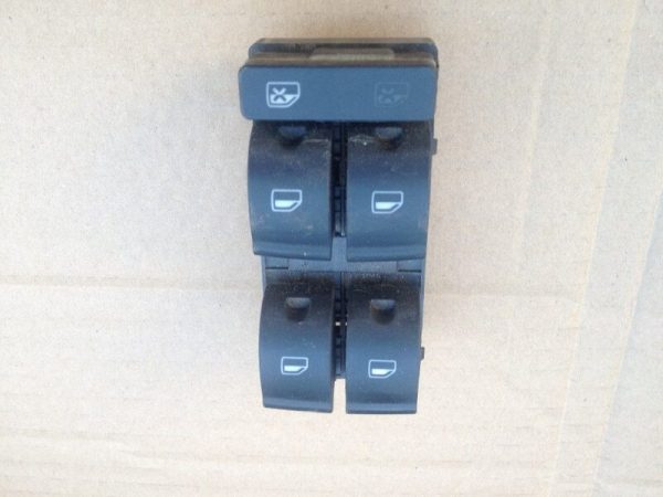 Buton reglaj oglinzi Audi A4 B7 8E0959565A - Dezmembrari Auto