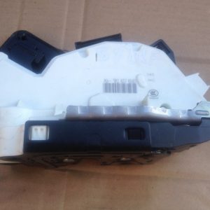 Broasca dreapta fata VW Golf 7 5K1837016D - Dezmembrari Auto