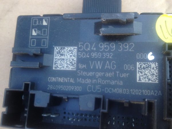Modul usa dreapta fata VW Golf 7 cod 5Q4959592 - Dezmembrari Auto