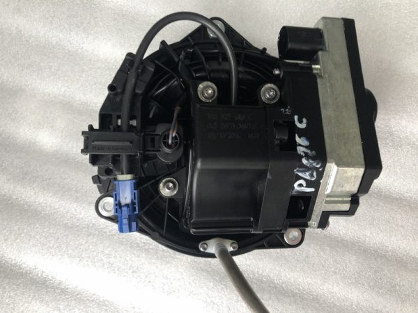 Camera marsarier VW Passat B8 3G0827469C 4G0 827 469 C - Dezmembrari Auto - imagine 2