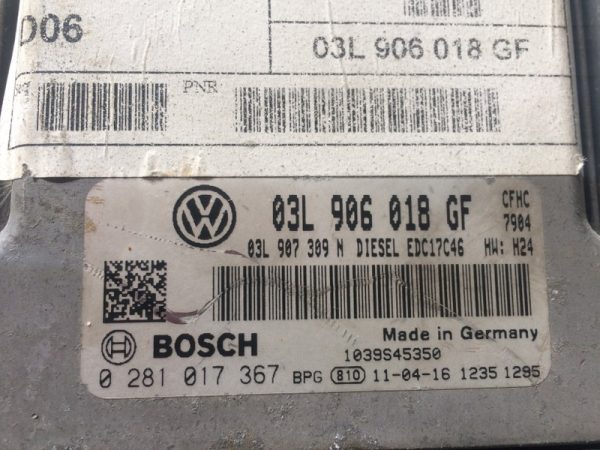 Calculator motor ECU VW Scirocco 03L906018GF - Dezmembrari Auto - imagine 2