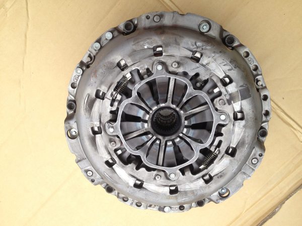 Kit ambreaj Audi A4 B8 2013 1.8 TFSI 0B1105266AG - Dezmembrari Auto