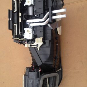 Tulumba aer Audi A4 B8 2013 facelift - Dezmembrari Auto