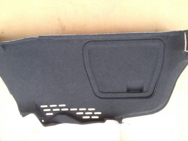 Ornament portbagaj Audi A4 B8 2013 8K5863887D - Dezmembrari Auto