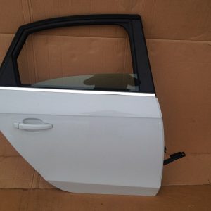 Usa dreapta spate Audi A4 B8 8K 2013 berlina facelift - Dezmembrari Auto