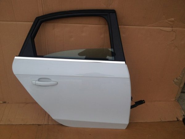 Usa dreapta spate Audi A4 B8 8K 2013 berlina facelift - Dezmembrari Auto
