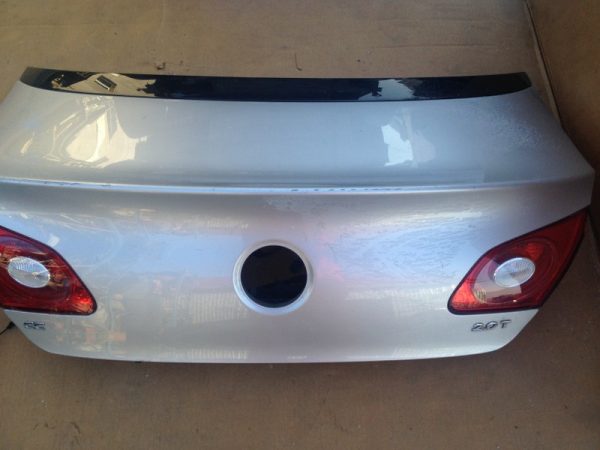 Capota portbagaj VW Passat CC 2008-2011 - Dezmembrari Auto