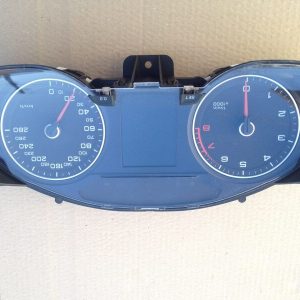 Ceasuri bord color Audi A4 B8 facelift 1.8 TFSI 8K0920931B 8K0 920 931 B - Dezmembrari Auto