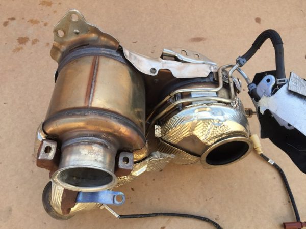DPF filtru particule VW Arteon 240 cp 03N131765 03N 131 765 - Dezmembrari Auto