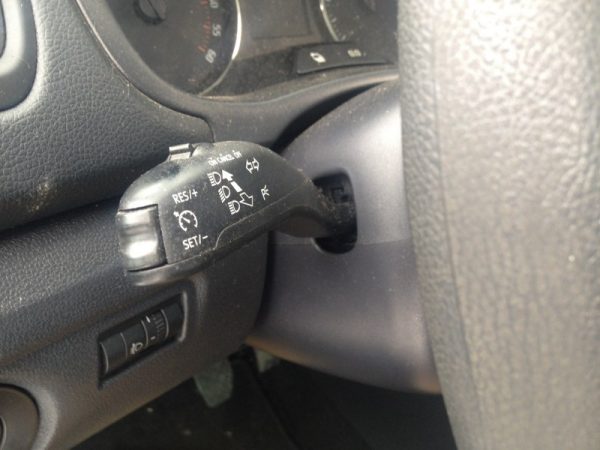 Maneta tempomat Skoda Fabia 2 2012 - Dezmembrari Auto