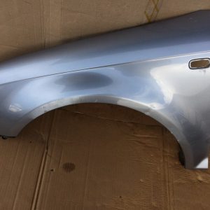 Aripa stanga Audi A3 2004 - Dezmembrari Auto