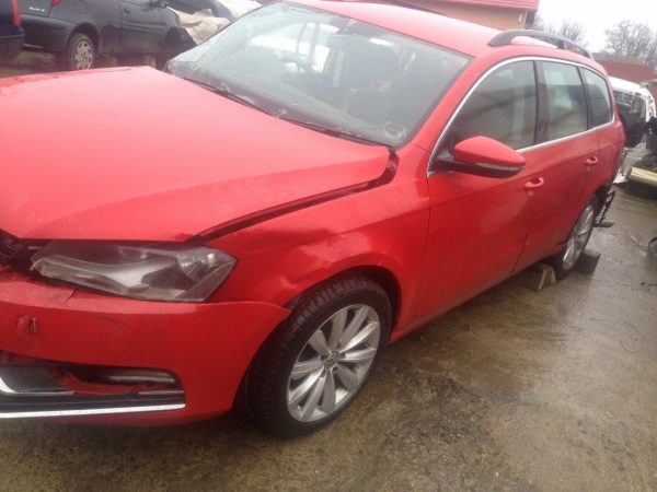 Dezmembrari VW Passat B7 2013 combi 2.0 tdi - Dezmembrari Auto