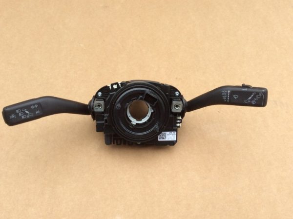 Manete semnalizare stergatoare VW Sharan 7N 5K0953501ED 5K0 953 501 ED - Dezmembrari Auto