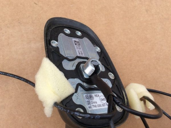 Antena GPS VW Sharan 7N 2015 7N0035507B - Dezmembrari Auto - imagine 3