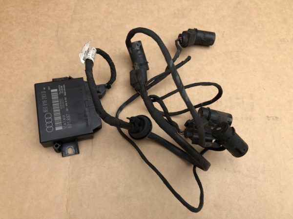 Senzori parcare cu instalatie si modul Audi A4 B6 B7 - Dezmembrari Auto