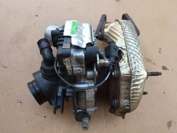 Turbosuflanta Audi A5 3.0 tdi 059145874C 059 145 874 C - Dezmembrari Auto