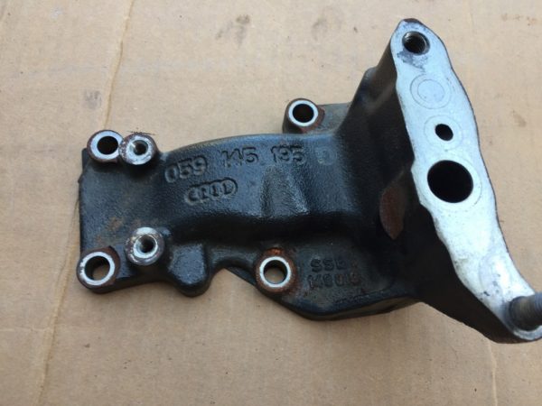 Suport motor Audi A5 3.0 TDI 059145195 - Dezmembrari Auto