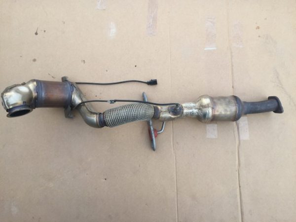 5Q0253059BG 5Q0 253 059 BG Catalizator VW Golf 7 1.4 tsi CUK GTE - Dezmembrari Auto