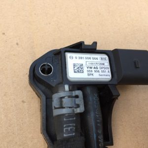 Senzor presiune DPF Audi A5 3.0 tdi 059906051A - Dezmembrari Auto