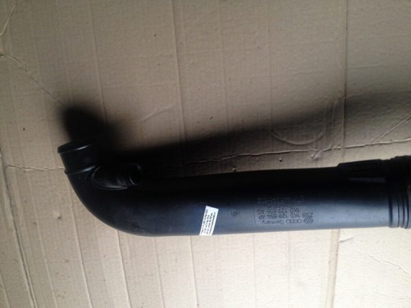 Tubulatura intercooler VW Passat CC 2.0 tsi 1K0129654AP - Dezmembrari Auto