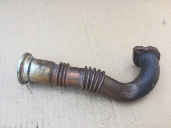 Conducta EGR Audi A5 3.0 tdi 059131525BG - Dezmembrari Auto