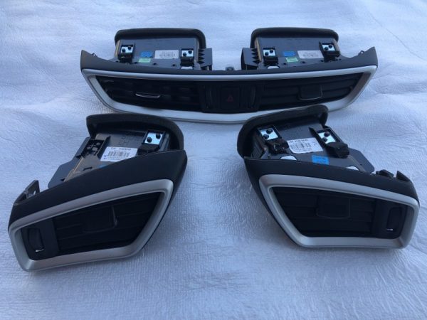 Grile ventilatie din bord Nissan Qashqai 2016 - Dezmembrari Auto