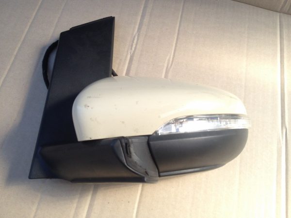 Oglinda stanga fata VW Touran 2012 1T1857501BK - Dezmembrari Auto - imagine 2