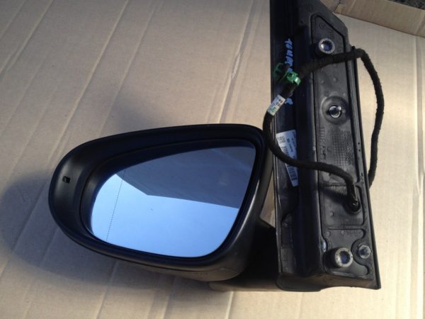 Oglinda stanga fata VW Touran 2012 1T1857501BK - Dezmembrari Auto