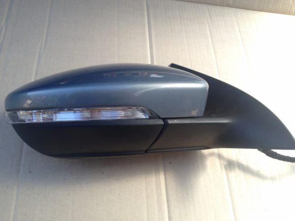 Oglinda dreapta VW Passat CC - Dezmembrari Auto