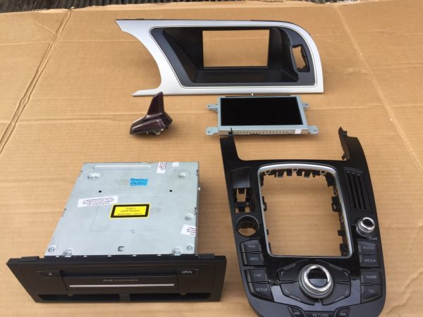 Sistem navigatie Audi A5 8T facelift din 2012 MMI 3G - Dezmembrari Auto