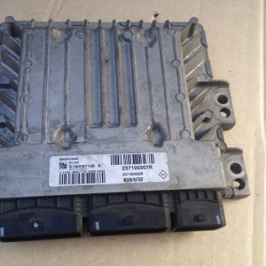 Calculator motor ECU Renault Megane 3 237100307R - Dezmembrari Auto