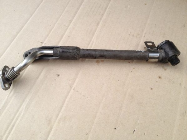 Conducta retur ulei turbo VW Passat B7 03L145535D - Dezmembrari Auto