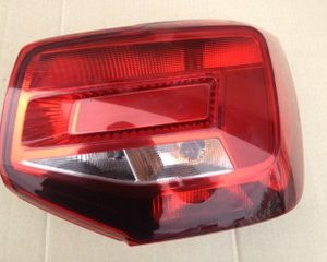 Stop dreapta Audi Q2 din 2016 81A945070 81A 945 070 - Dezmembrari Auto