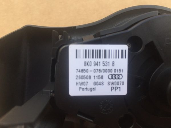 Bloc lumini cu proiectoare Audi A4 B8 8K0 941 531 B 8K0941531B - Dezmembrari Auto - imagine 2