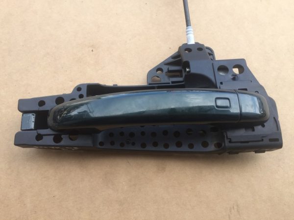 Maner dreapta spate Audi A4 B8 8T0837886A 8T0 837 886 A - Dezmembrari Auto